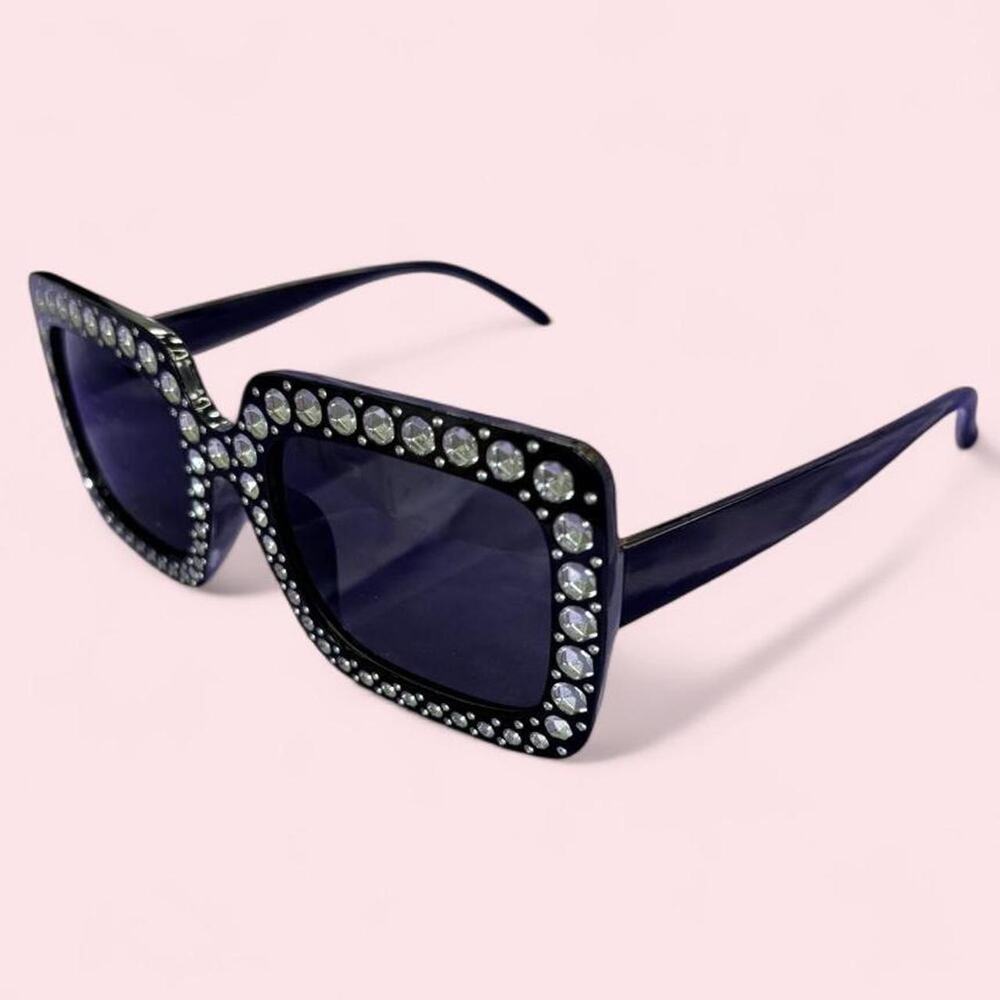 Rhinestone oversized square sunglasses